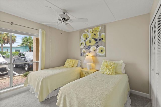 845 BENJAMIN FRANKLIN DRIVE 101, Sarasota, FL 34236