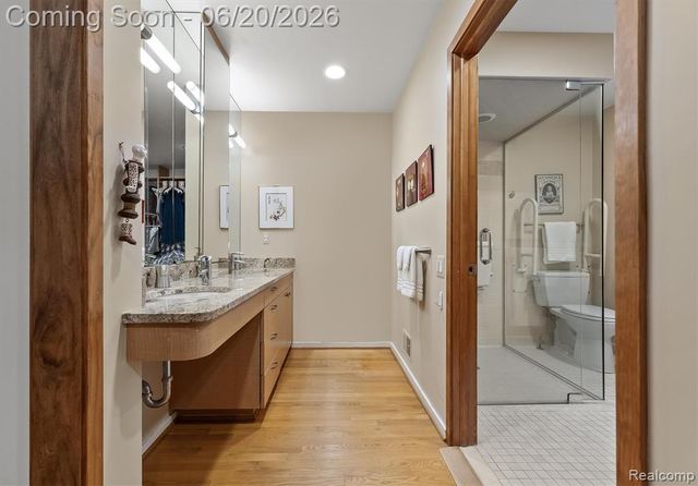 4771 Mada Court, West Bloomfield, MI 48322