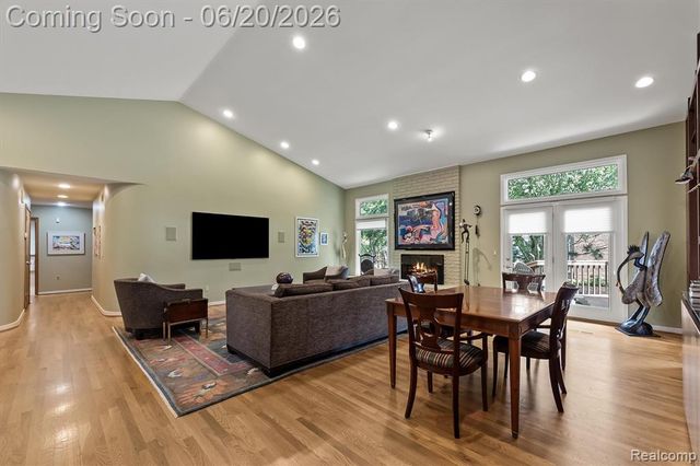 4771 Mada Court, West Bloomfield, MI 48322