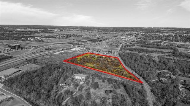 3744 S 48th Street, Springdale, AR 72762