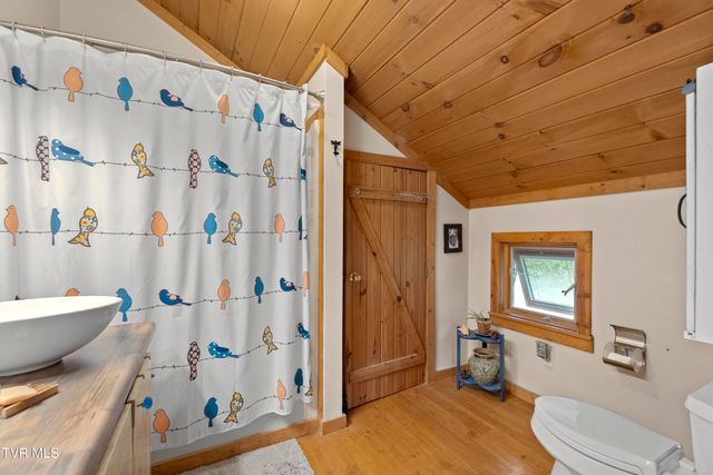 13710 Asheville Highway, Greeneville, TN 37743