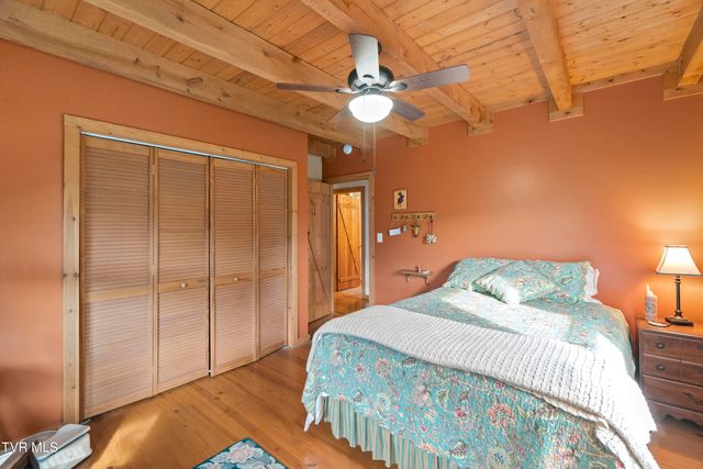 13710 Asheville Highway, Greeneville, TN 37743