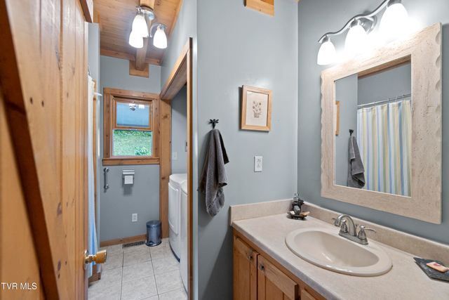 13710 Asheville Highway, Greeneville, TN 37743