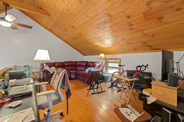 13710 Asheville Highway, Greeneville, TN 37743