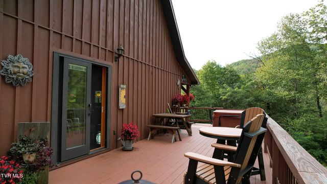 13710 Asheville Highway, Greeneville, TN 37743