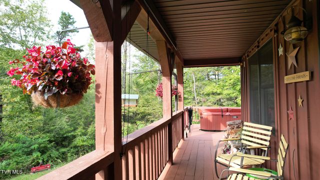 13710 Asheville Highway, Greeneville, TN 37743