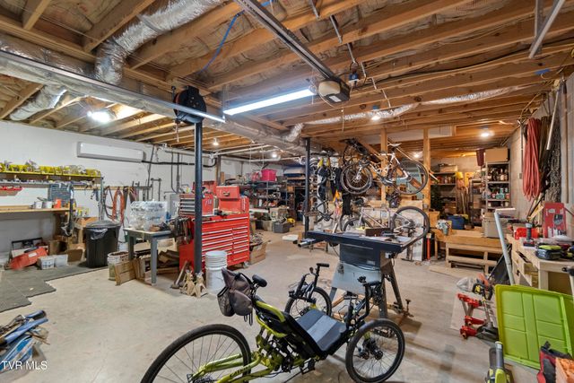 13710 Asheville Highway, Greeneville, TN 37743