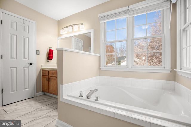 6004 N DANFORD ST, Fredericksburg, VA 22407