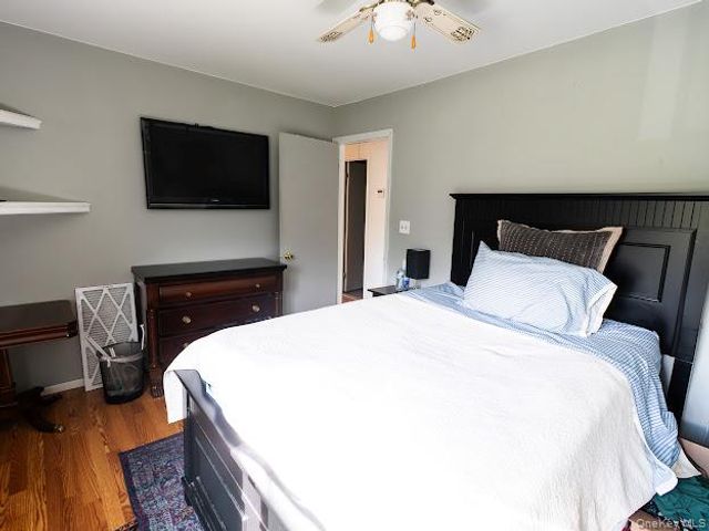 25 Lenape Road, Newburgh, NY 12550