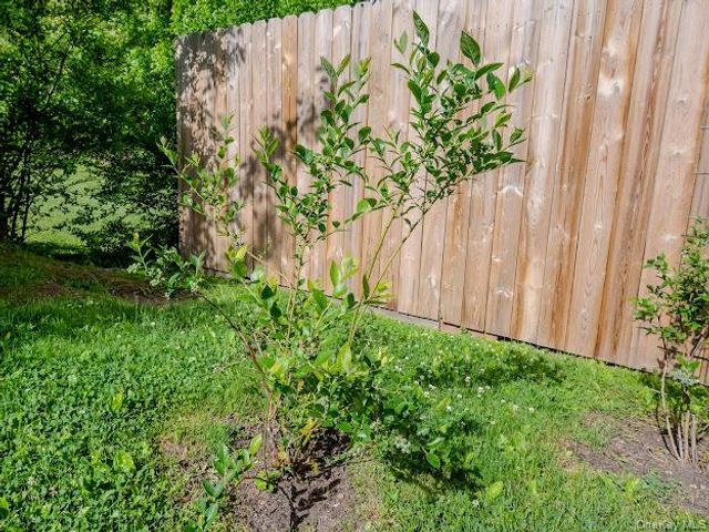 25 Lenape Road, Newburgh, NY 12550