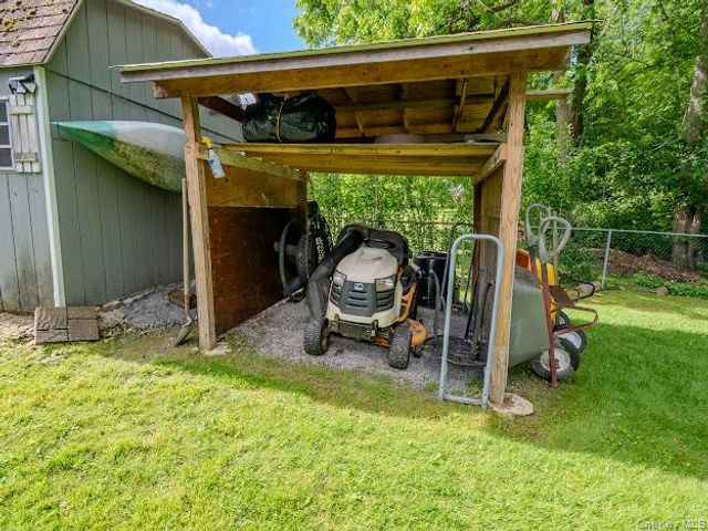 25 Lenape Road, Newburgh, NY 12550