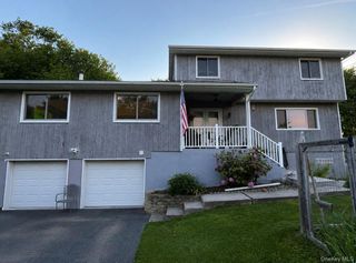 25 Lenape Road, Newburgh, NY 12550