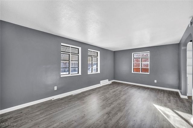 422 E 222nd street 2, Euclid, OH 44123