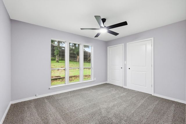 413 Rochelle Boulevard, Irving, TX 75062