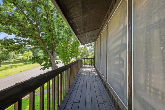 413 Rochelle Boulevard, Irving, TX 75062