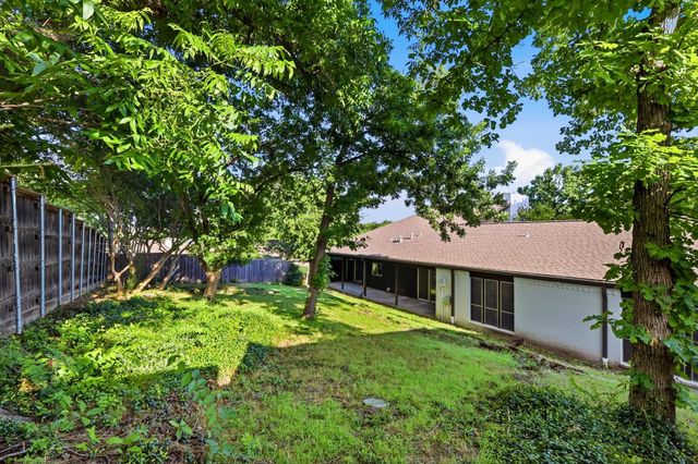 413 Rochelle Boulevard, Irving, TX 75062