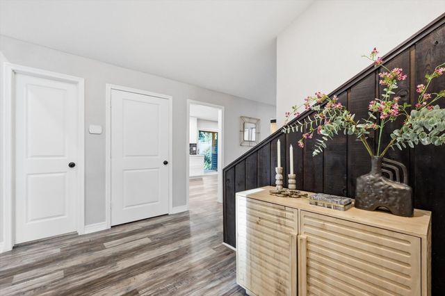 413 Rochelle Boulevard, Irving, TX 75062