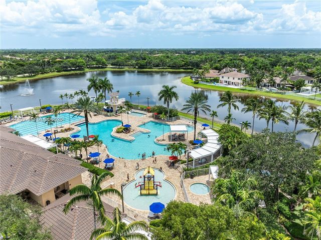 786 Nandina Drive, Weston, FL 33327