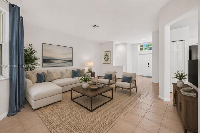 786 Nandina Drive, Weston, FL 33327