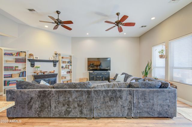 502 N MERINO --, Mesa, AZ 85205