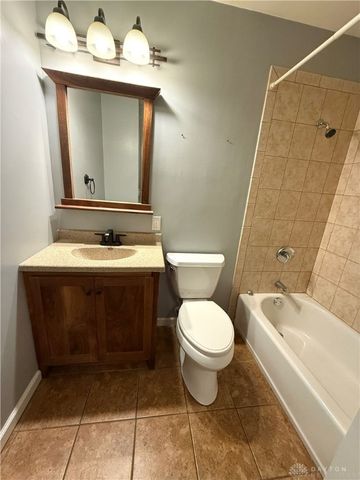 6189 Lesourdsville West Chester Road, Liberty Twp, OH 45011