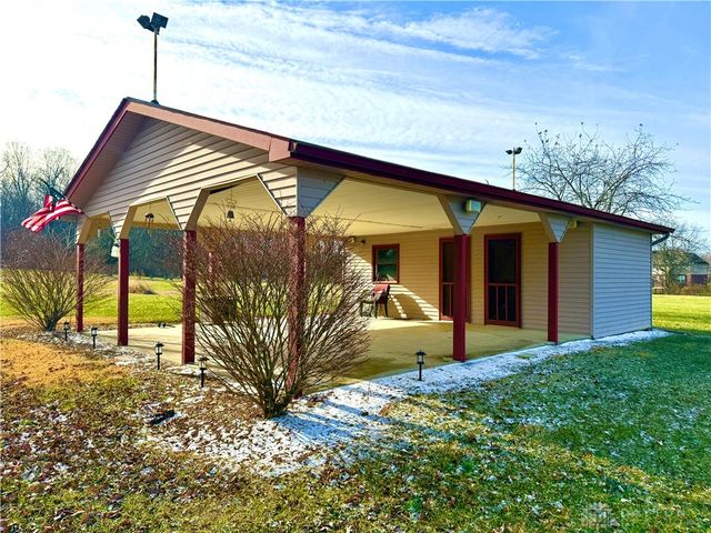 6189 Lesourdsville West Chester Road, Liberty Twp, OH 45011