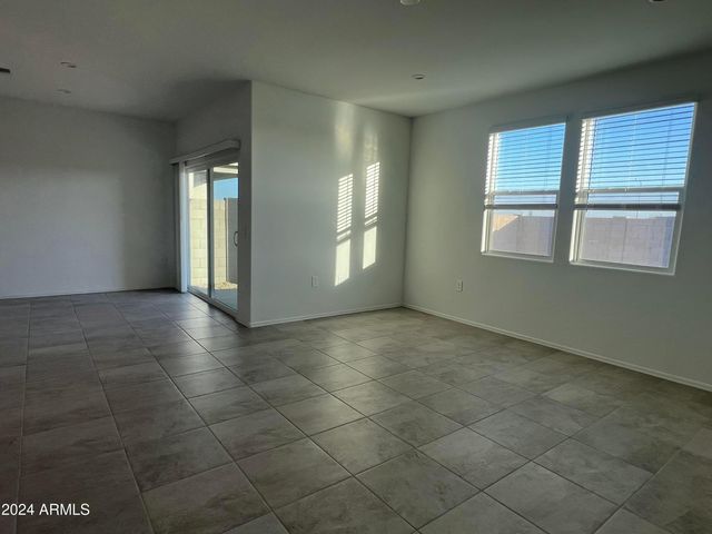 1575 E Lardner Drive, Casa Grande, AZ 85122