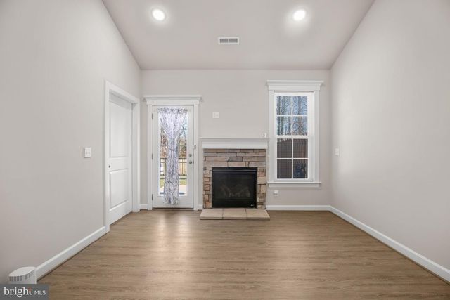 5711 FINLEY ROSE CT, Fredericksburg, VA 22407