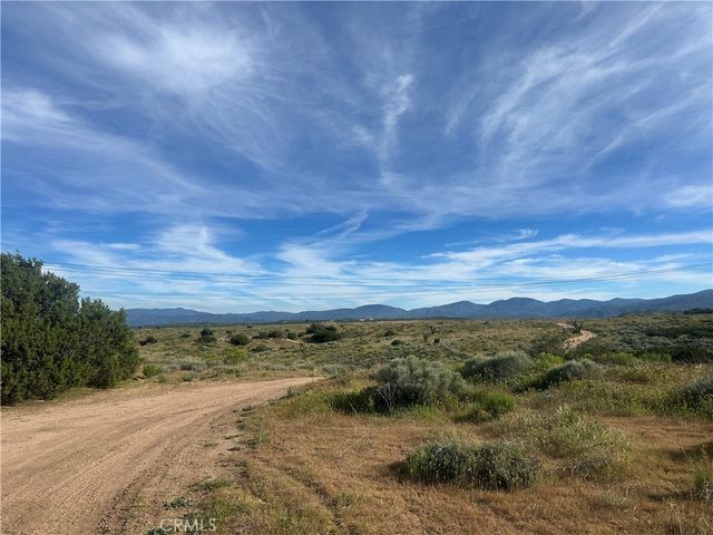 0 Near Lookout Trail, Oak Hills, CA 92344