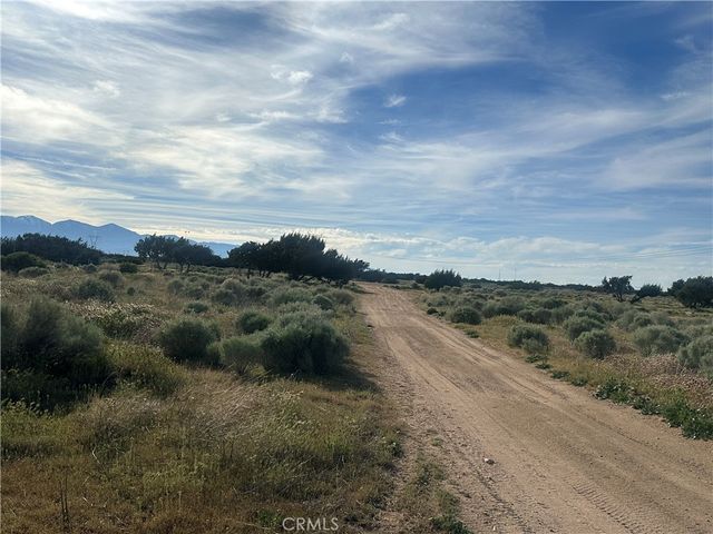 0 Near Lookout Trail, Oak Hills, CA 92344