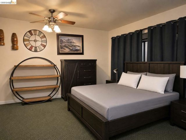 2607 Glow Rd, Riverbank, CA 95367