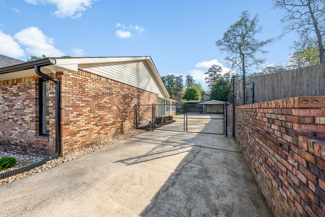 3814 Brookwood Circle, Phenix City, AL 36867