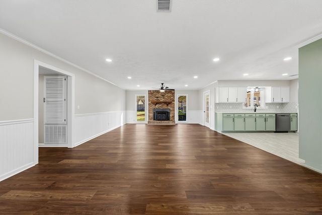 3814 Brookwood Circle, Phenix City, AL 36867