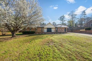3814 Brookwood Circle, Phenix City, AL 36867
