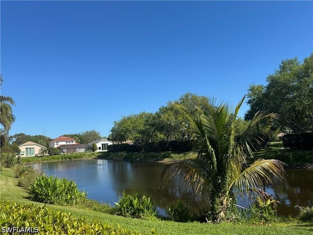 6773 Southern Oak CT, Naples, FL 34109