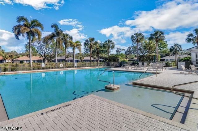 6773 Southern Oak CT, Naples, FL 34109