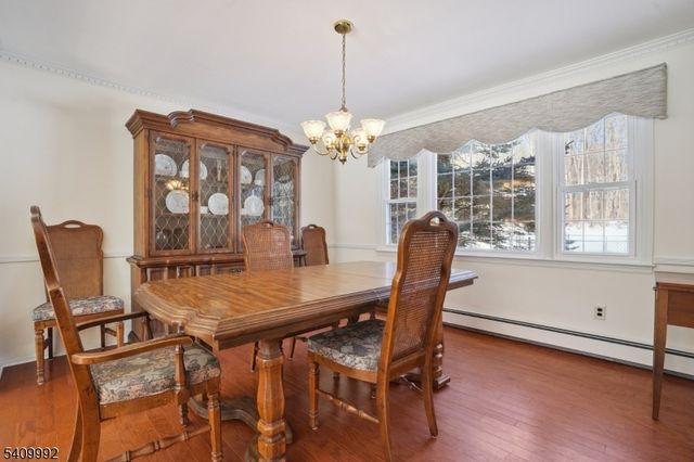 15 Fleming Court, Washington Twp., NJ 07853