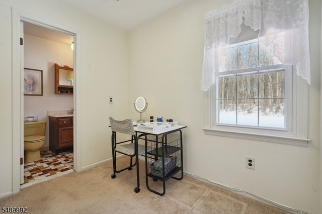 15 Fleming Court, Washington Twp., NJ 07853