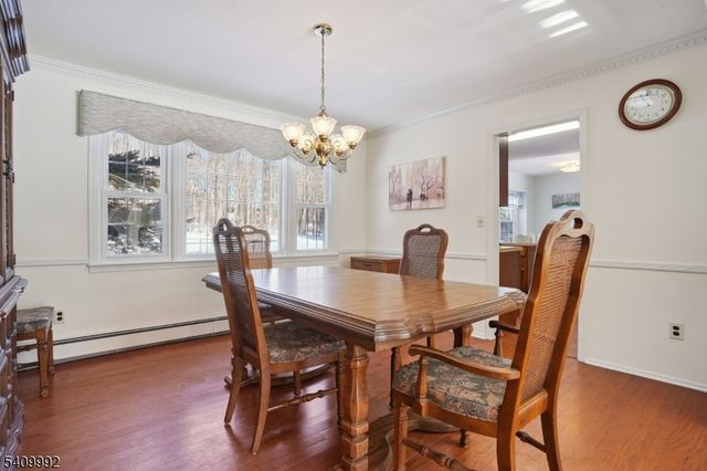 15 Fleming Court, Washington Twp., NJ 07853