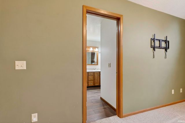 1003 Woodcreek Drive, Ossian, IN 46777