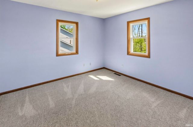 1003 Woodcreek Drive, Ossian, IN 46777
