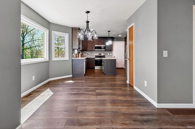 1003 Woodcreek Drive, Ossian, IN 46777