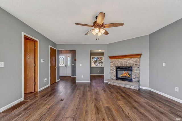 1003 Woodcreek Drive, Ossian, IN 46777