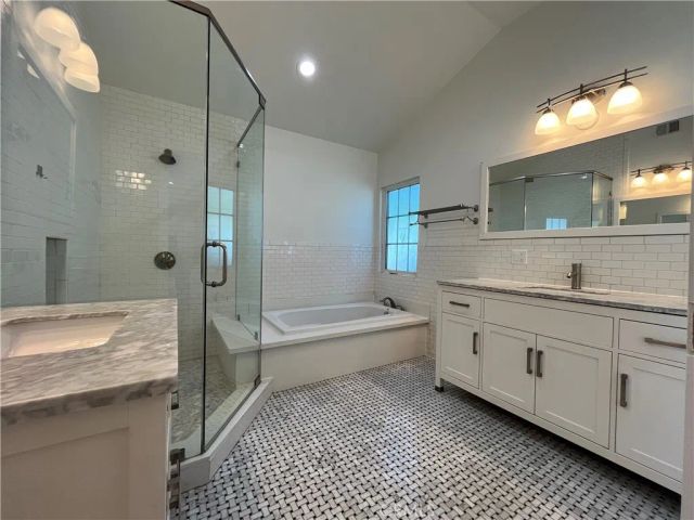 15483 Dickens Street, Sherman Oaks, CA 91403