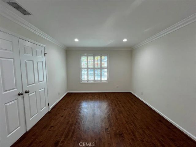 15483 Dickens Street, Sherman Oaks, CA 91403