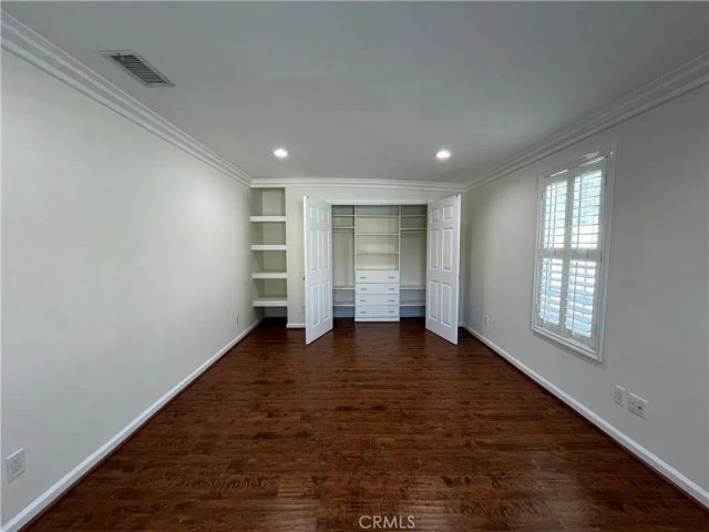 15483 Dickens Street, Sherman Oaks, CA 91403