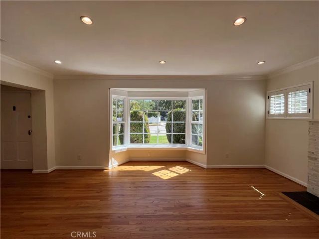 15483 Dickens Street, Sherman Oaks, CA 91403