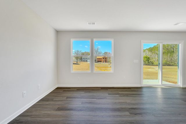 7059 Windham Way, Ladson, SC 29456