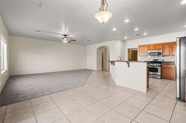 3717 E Angelina Drive, Kingman, AZ 86409