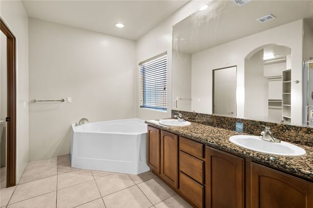 3717 E Angelina Drive, Kingman, AZ 86409